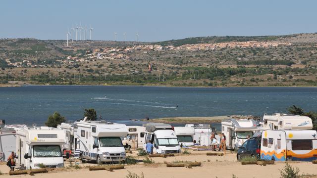 Aire Camping Car Le Goulet Leucate