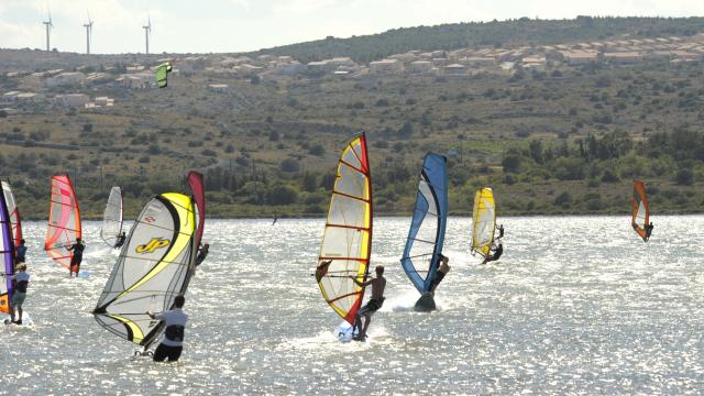 Spot Le Goulet Leucate windsurf sur l'étang