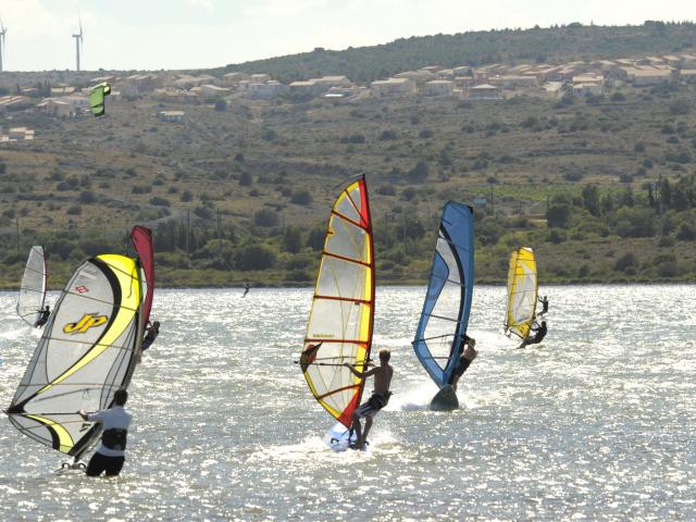 Spot Le Goulet Leucate windsurf sur l'étang