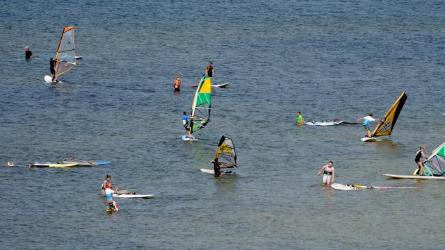 Spot Le Goulet Leucate windsurf sur l'étang