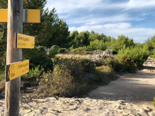 Sentier de randonnée balisé - Plateau de Leucate