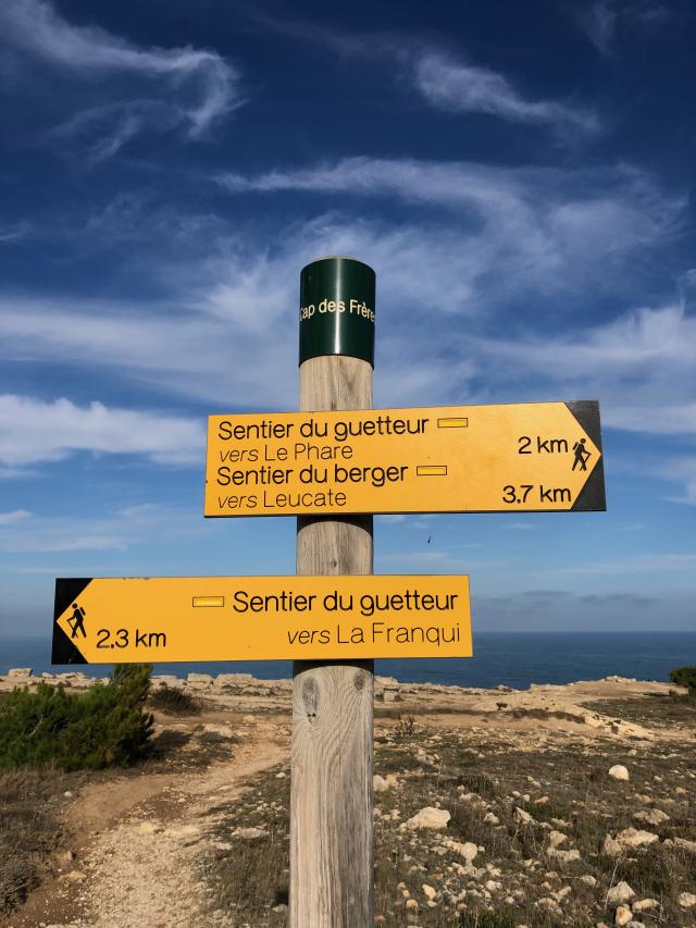 Sentier de randonnée balisé - Plateau de Leucate