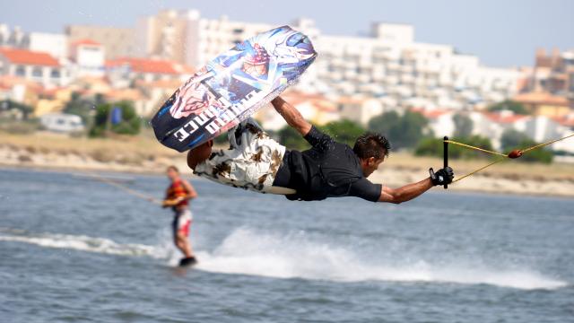 Figure en wakeboard