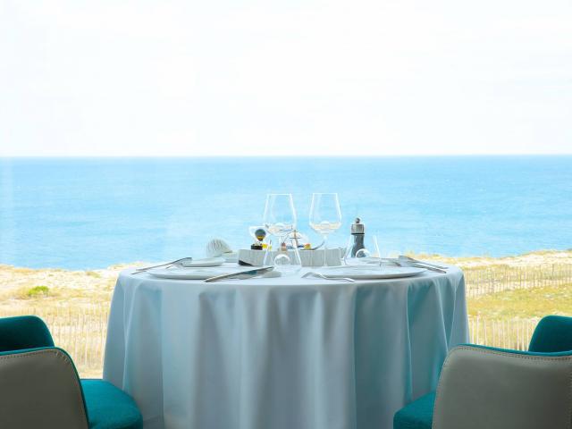 Photo d'une table avec Vue sur mer au restaurant Le Grand Cap Leucate